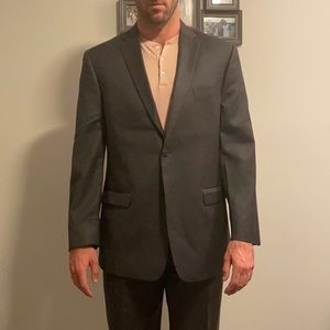 Jos A Bank - slim fit suit